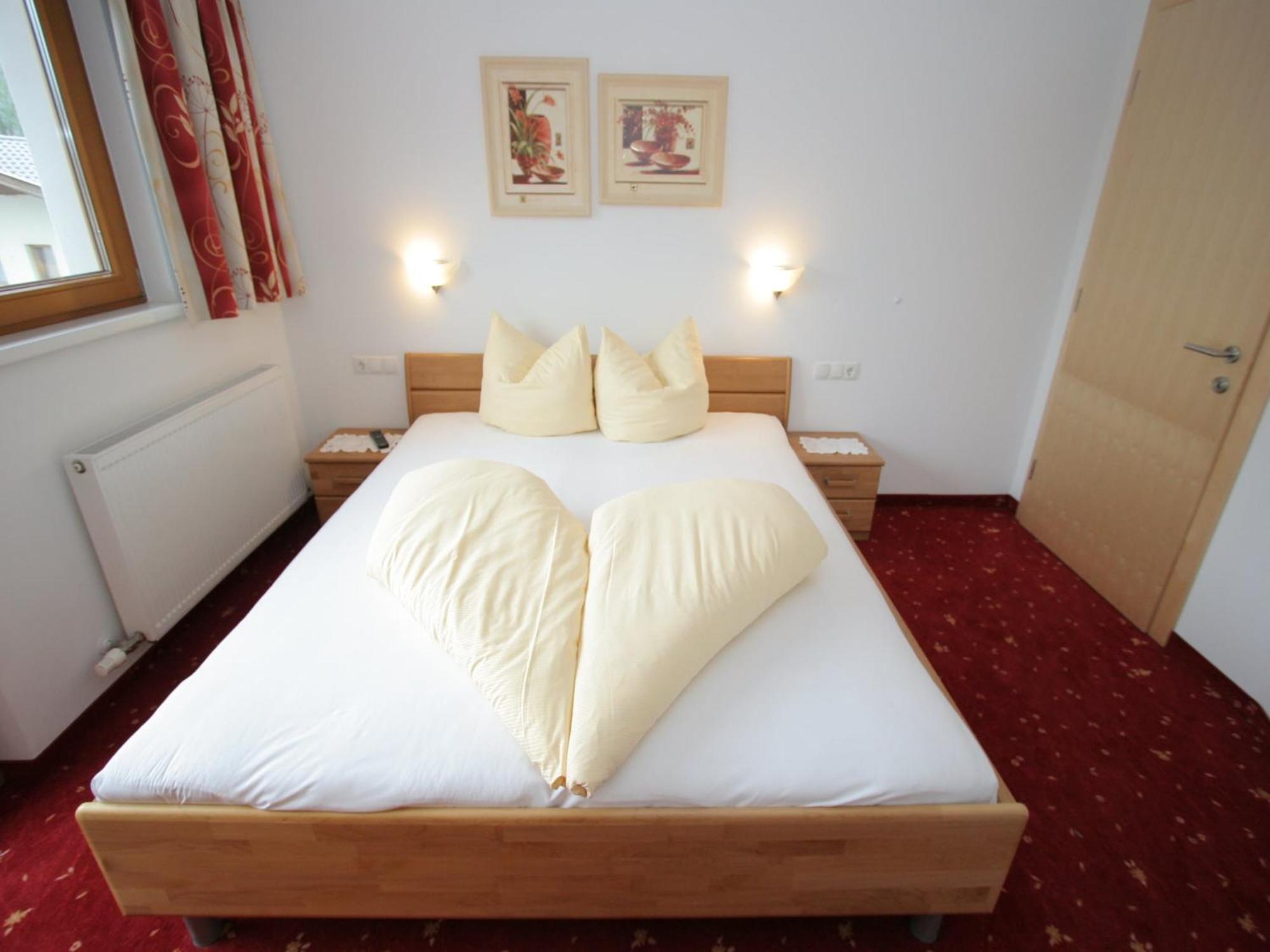 Spacious Apartment In Uderns Near Ski Area Экстерьер фото