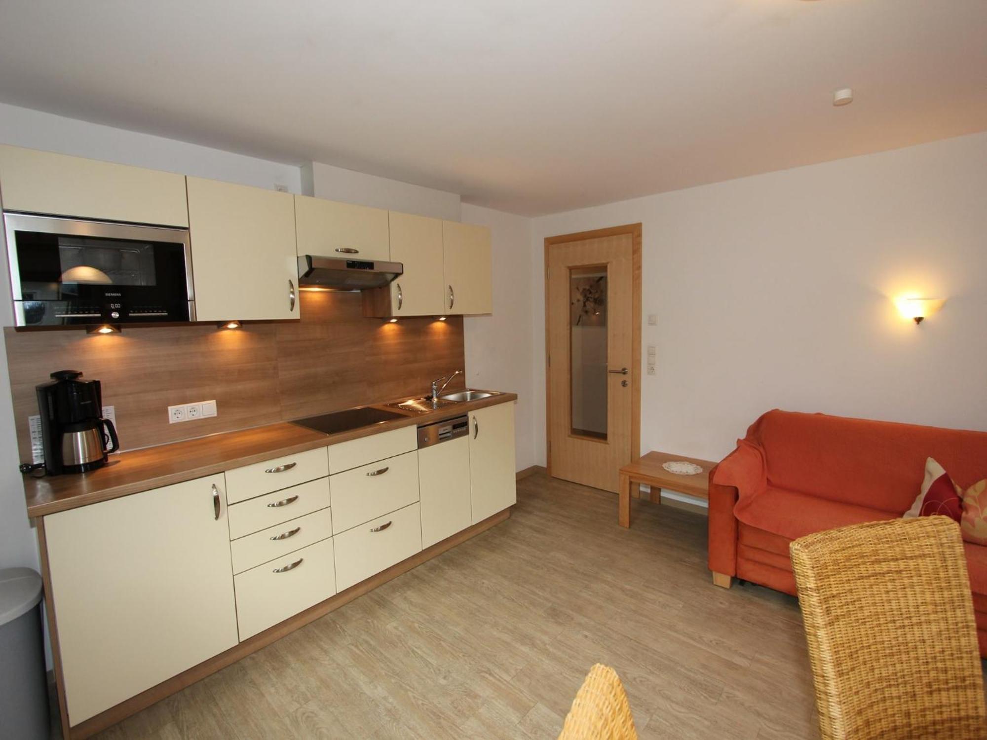 Spacious Apartment In Uderns Near Ski Area Экстерьер фото