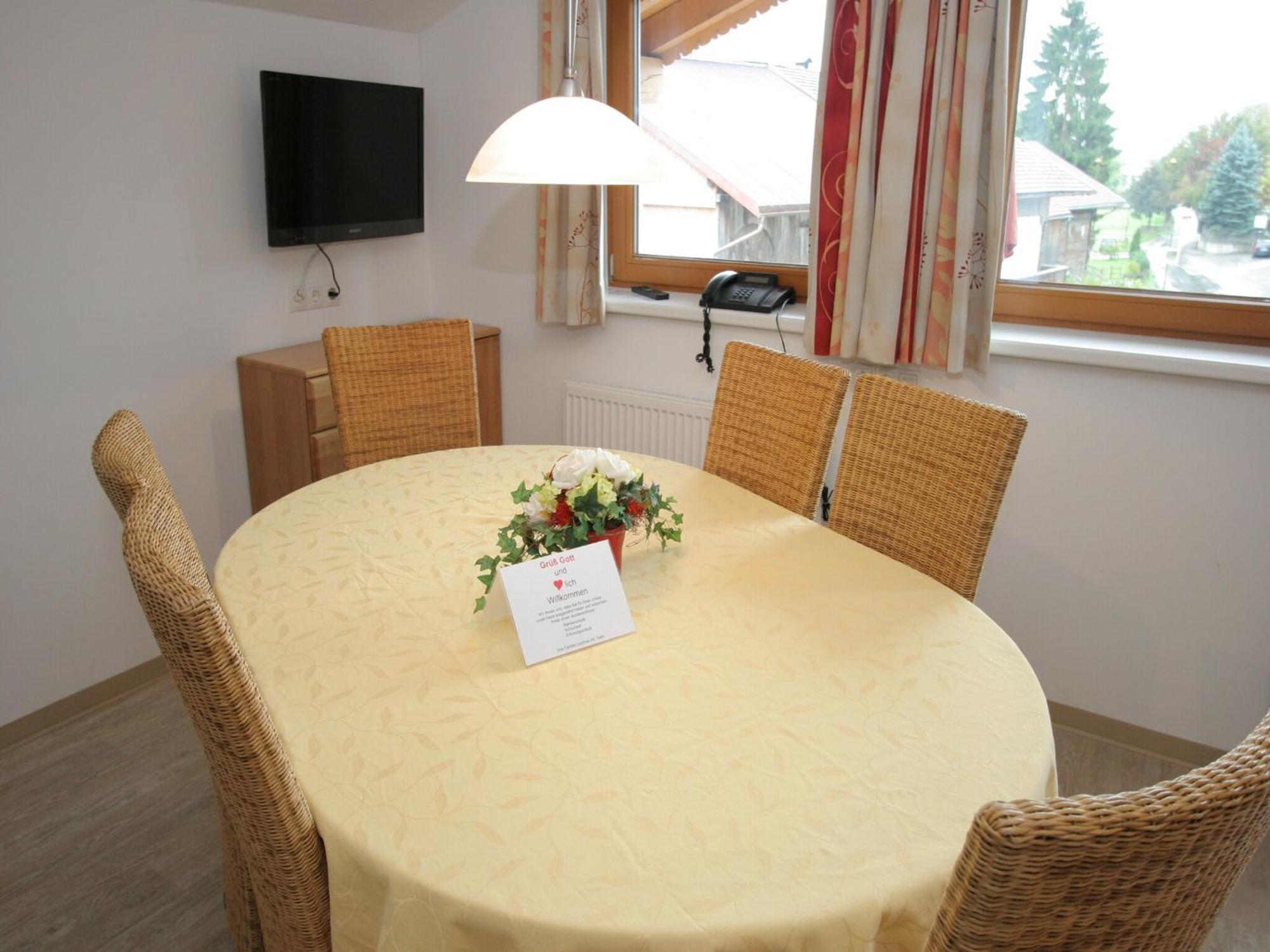 Spacious Apartment In Uderns Near Ski Area Экстерьер фото
