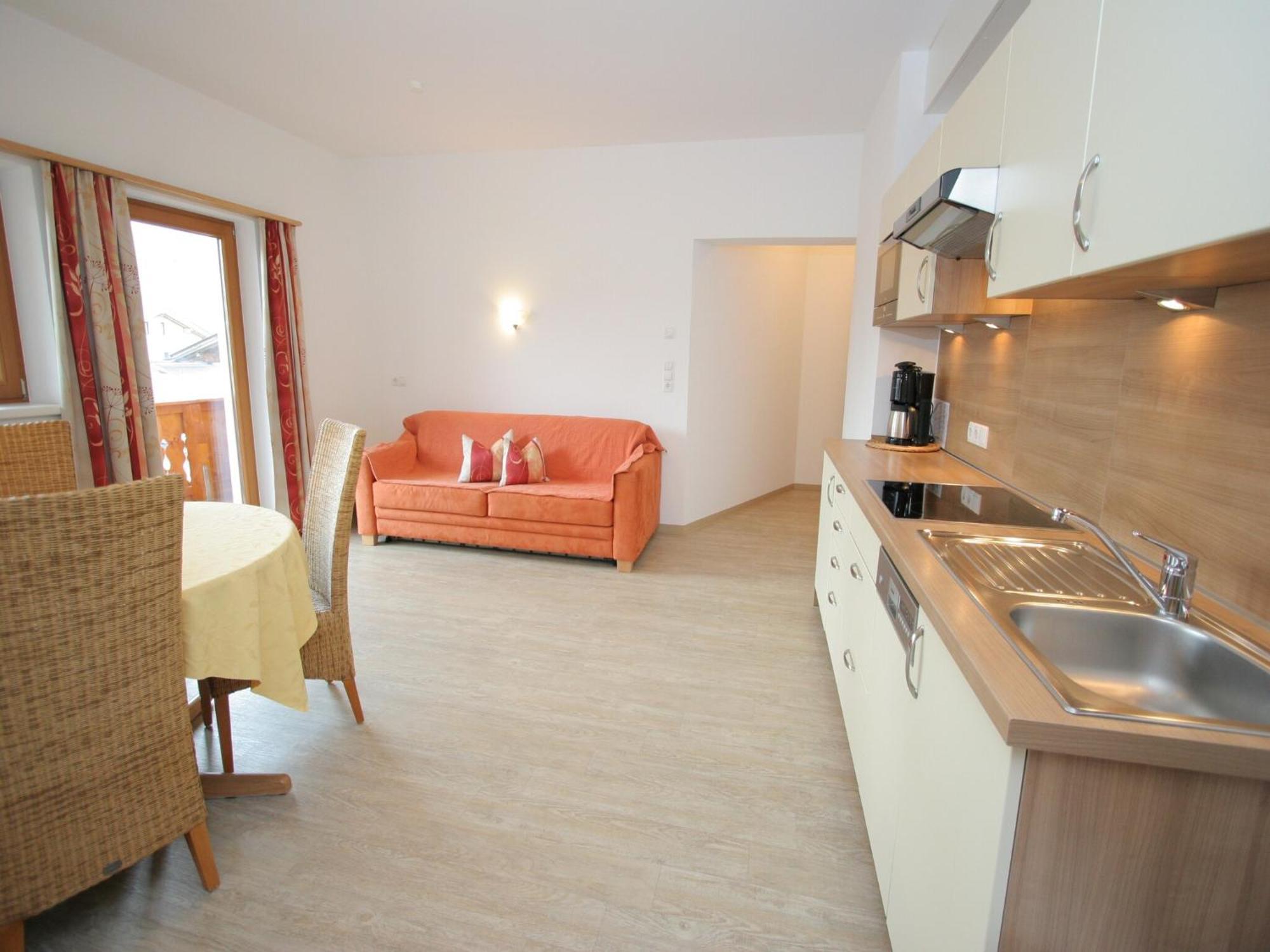 Spacious Apartment In Uderns Near Ski Area Экстерьер фото