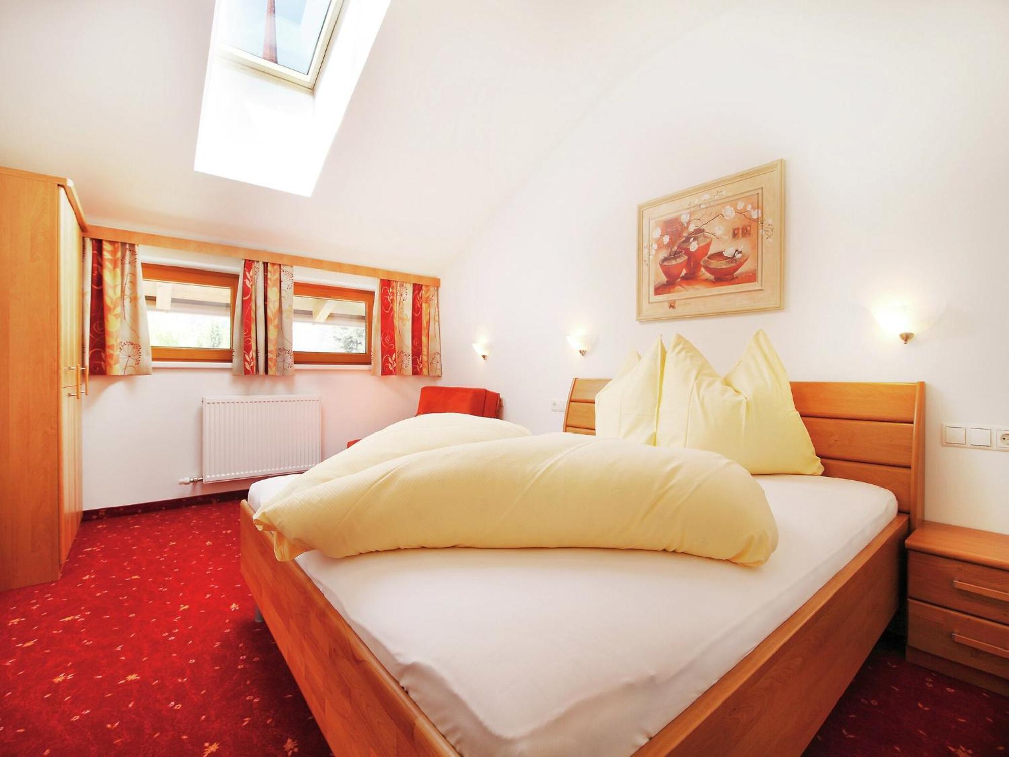 Spacious Apartment In Uderns Near Ski Area Экстерьер фото