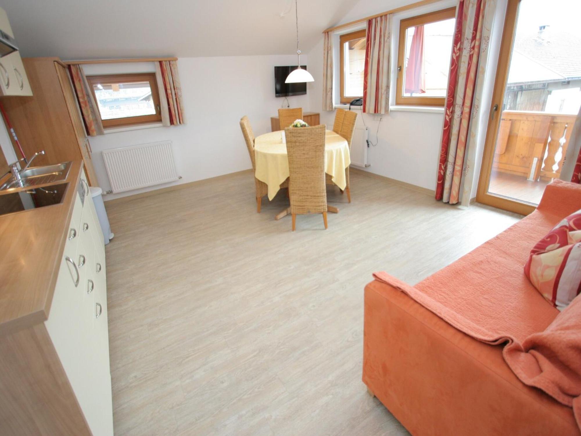 Spacious Apartment In Uderns Near Ski Area Экстерьер фото