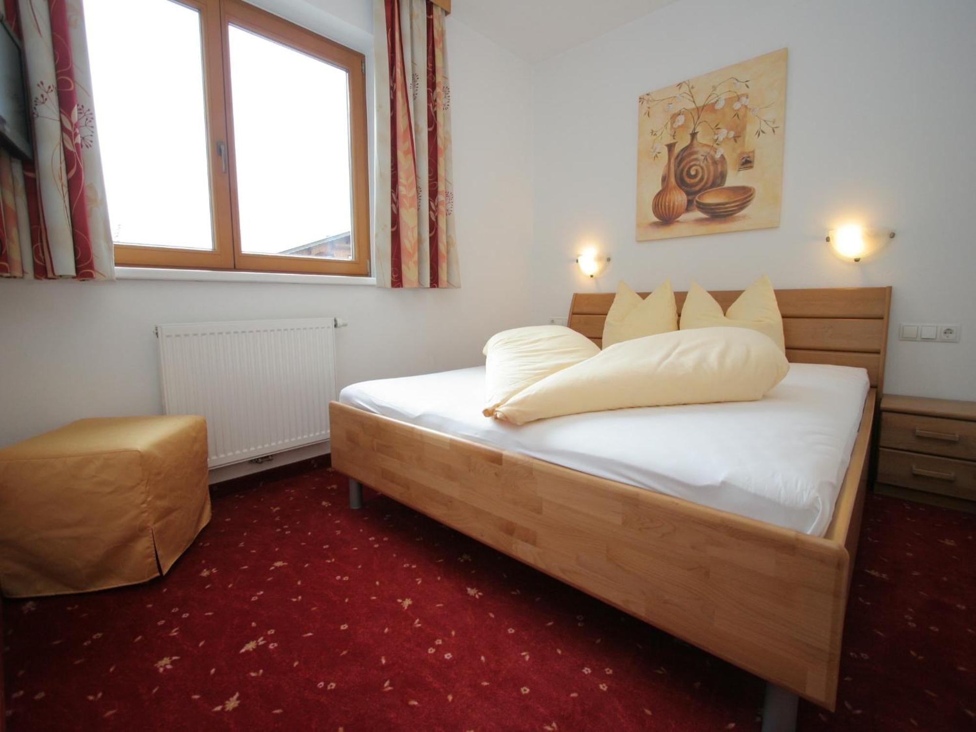 Spacious Apartment In Uderns Near Ski Area Экстерьер фото