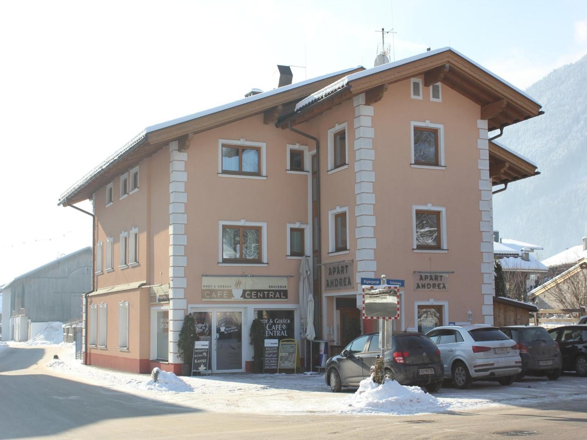 Spacious Apartment In Uderns Near Ski Area Экстерьер фото